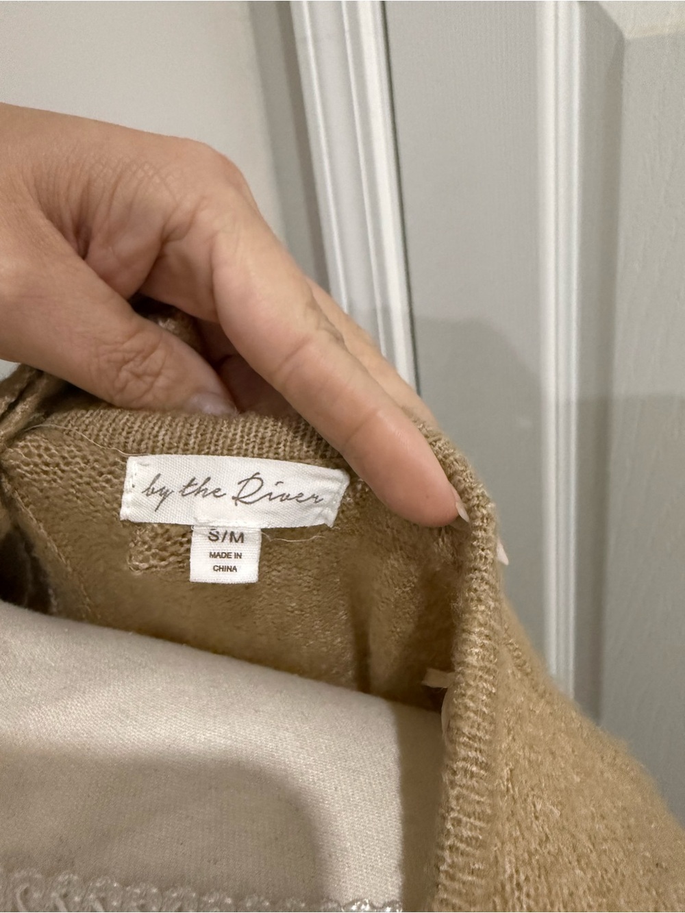 By the River Colorblock Soft Knit Sweater Small/Medium Neutral Gray Camel White - Picture 3 of 3